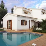 Kompleks wypoczynkowy Almaverde Village & 4*