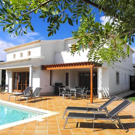 Almaverde Village & 4* Burgau