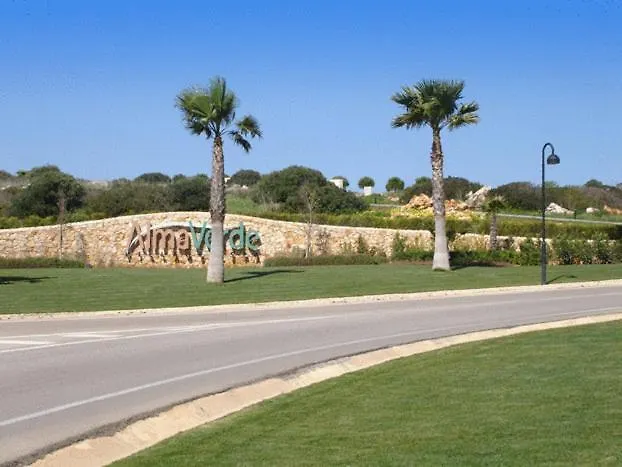 Almaverde Village & Tatil parkı 4*