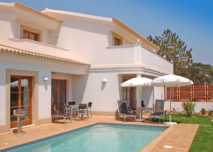 Tatil parkı Almaverde Village & 4*