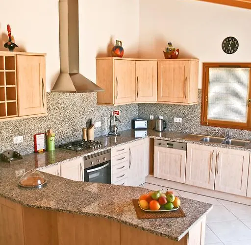 Almaverde Village & Burgau