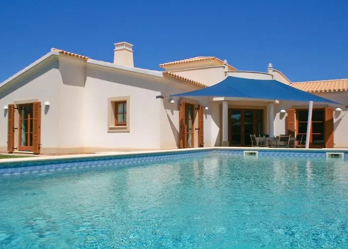 Almaverde Village & 4* Burgau