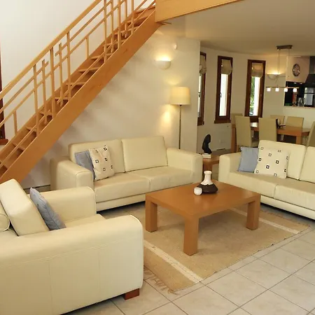 Almaverde Village & 4* Burgau