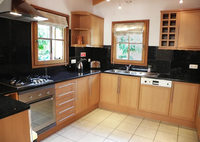 Almaverde Village&spa 4* Burgau