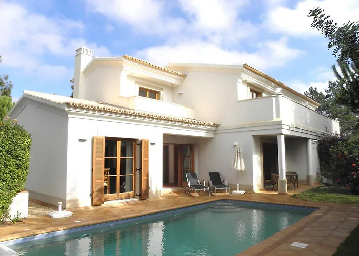 Almaverde Village & منتزه العطل 4*